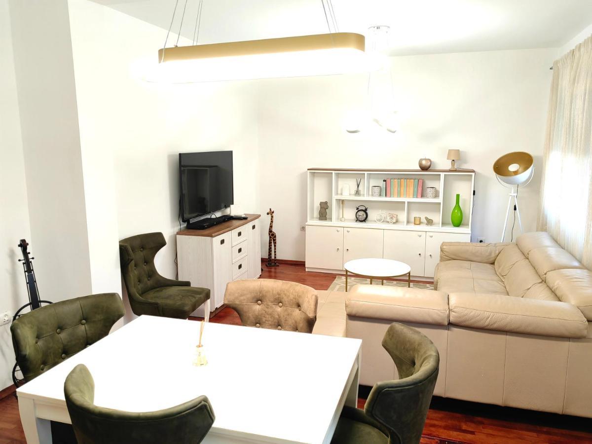 Luxury Apartment Podgorica Exterior foto